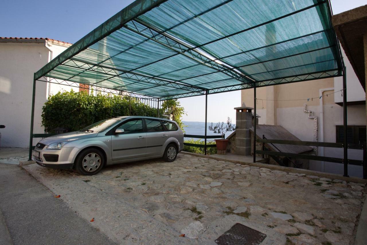 Apartment Lelas Омиш Экстерьер фото